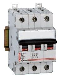 Рубильник 3р 12A  Schneider Electric. Вид 1