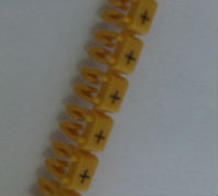 Маркировка кабеля KE1 (0,75.....1,5mm2) "+" (1уп.-200шт) Klemsan. Вид 1