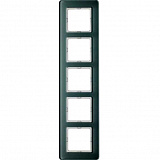 Berker: B10156079