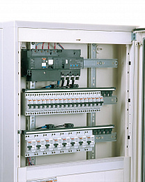 NG125N 4Р 125А Автоматический выключатель 4-полюсный, 125А, 25kA (хар-ка D) Schneider Electric. Вид 1