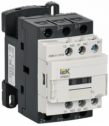 КМИ-А-11812 Контактор 3-полюсный, 18А, 24В/АС3, 1НО+1НЗ IEK. Вид 1