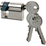 Berker: B1818