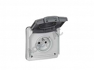 Розетка 2P+E IP66 Plexo Legrand. Вид 1