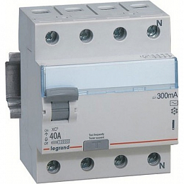 XC3 Блок утечки тока (УЗО) 4-полюсный, 40A, 300mA, тип АC Legrand. Вид 1