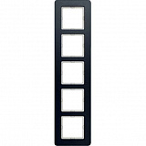Berker: B10156074