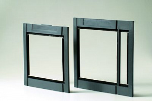 Фланец для дверцы (запасная часть) FLANGE FOR THE COMPARTM.DOOR T4-T5 W ABB. Вид 1