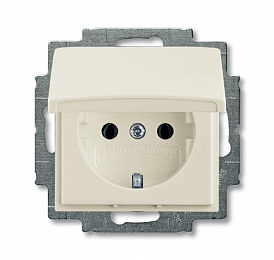 20 EUK-96-507 Розетка 2P+E 16А 250В, с крышкой (шале/белый) Basic55 ABB. Вид 1