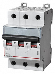 DX3-E Автоматический выключатель 3-полюсный 4A 6kA (хар-ка C) Legrand. Вид 1