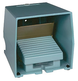 Педальный переключатель 1 шаг (синий) 1НО+1НЗ Schneider Electric. Вид 1