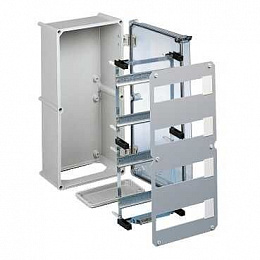 7035 инд коробка pls прозрачн 180x270x180 с шасси 12 мод. Schneider Electric. Вид 1