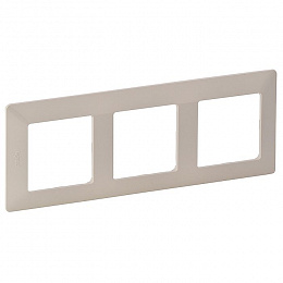 Рамка 3-постовая универсальная (слоновая кость) Valena LIFE Legrand. Вид 1