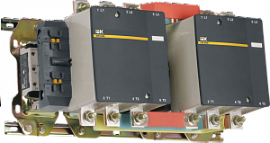 КТИ-64003 Контактор реверсивный, 400А, 230В/АС3 IEK. Вид 1